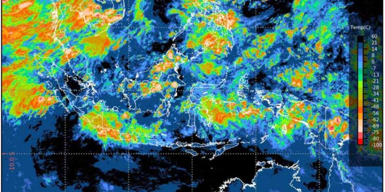 Fenomena Atmosfer Memicu Hujan di Musim Kemarau
