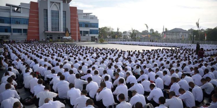 Hari Ini 5200 Mahasiswa Baru di UNG Akan Mengikuti Pengenalan Kehidupan Kampus