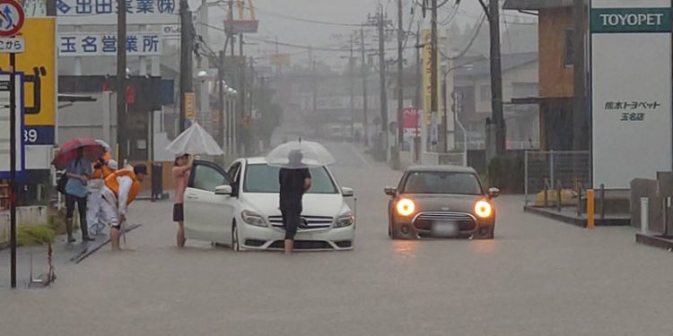 Topan Shanshan Menyebabkan 4 Orang Tewas di Jepang, 94 Terluka