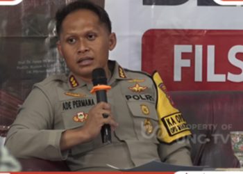 UNG Menggelar Bedah Buku Filsafat Hukum