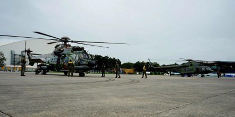2 Helikopter Indonesia Bantu Daerah Terkena Bencana Topan di Filipina