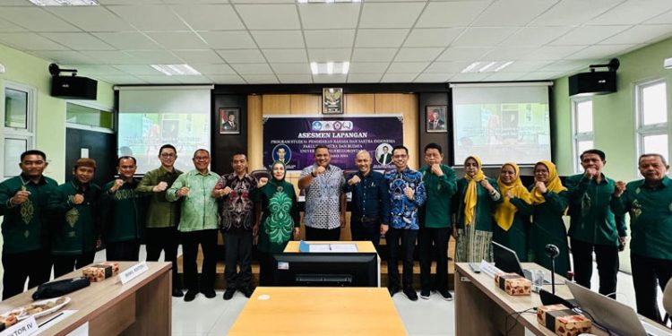 Lembaga Akreditasi Asesmen Lapangan Prodi S1 Pendidikan Bahasa dan Sastra Indonesia UNG