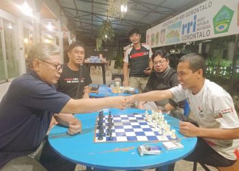 Boby Riawan Juara Turnamen Catur Antarmedia di Gorontalo