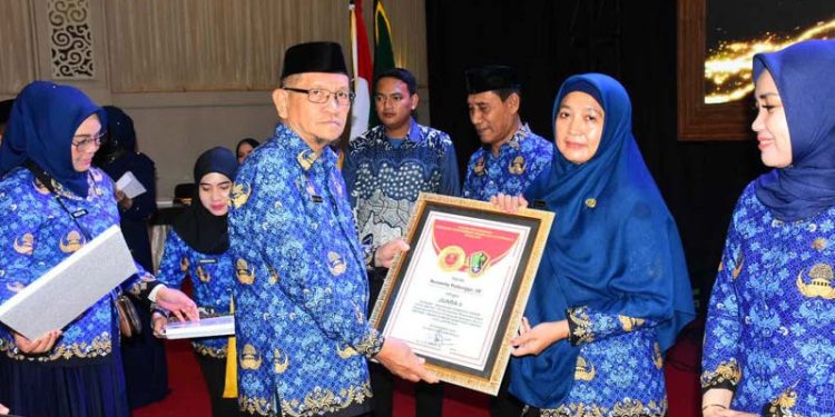 8 ASN Kota Gorontalo Raih Penghargaan Inovasi Daerah 2024