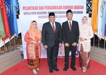 Rektor UNG Melantik Kepala Biro Akademik
