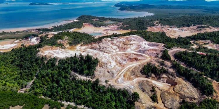 Penambangan Pasir di Pulau Citlim Berpotensi Mengganggu Ekosistem Pesisir