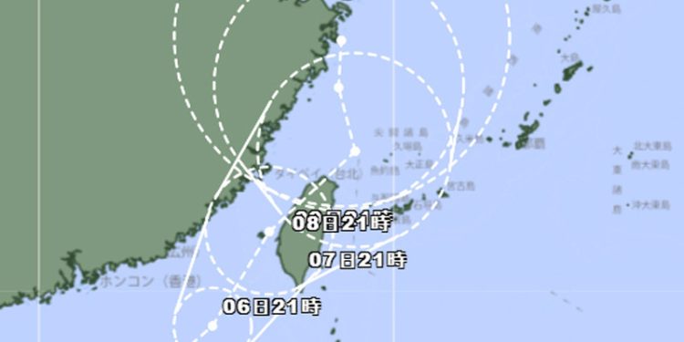 Badai Tropis Terbentuk di Laut Cina Selatan