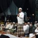 Bersama Habib Husein Ja’far Ribuan Jemaah Lantunkan Zikir dan Selawat di Lapangan Rektorat UNG