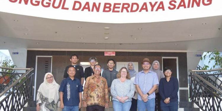 UNG Perkuat Jejaring Riset Internasional Bersama Sussex University dan Monash University