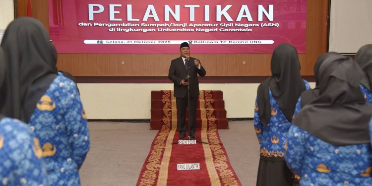 Rektor Eduart Tekankan Profesionalisme ASN PPPK di UNG