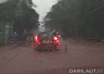 Air Hujan Jakarta yang Mengandung Partikel Plastik Refleksi Perilaku Manusia