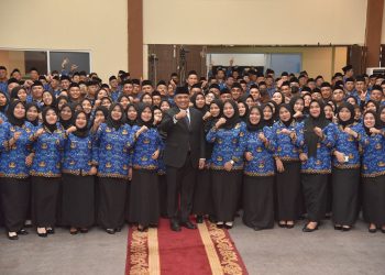 PPPK UNG Resmi Dilantik, Rektor Ingatkan Disiplin dan Integritas ASN