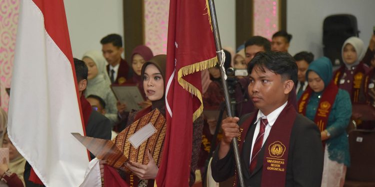 UNG Kukuhkan 46 Calon Guru Profesional Melalui Yudisium dan Pengambilan Sumpah Profesi PPG