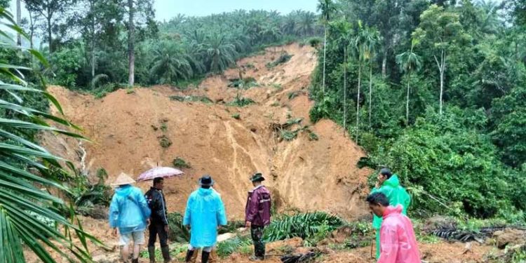 Siklon Senyar, 74 Orang Meninggal Dunia dan 78 Hilang di Kabupaten Agam