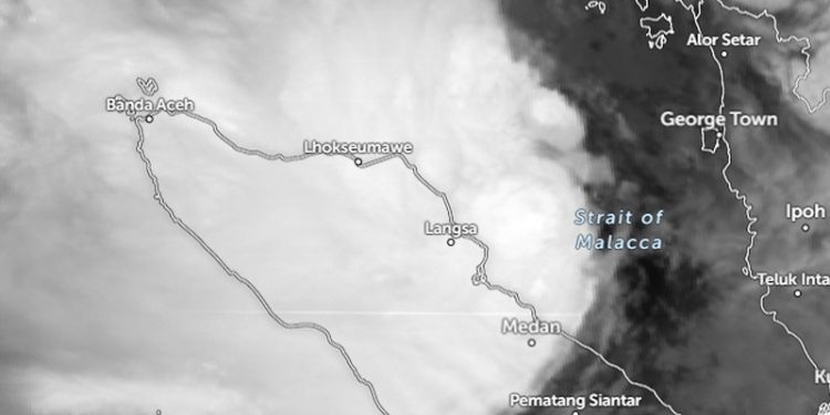 Badai Siklon Terbentuk di Dekat Langsa Aceh, Selat Malaka