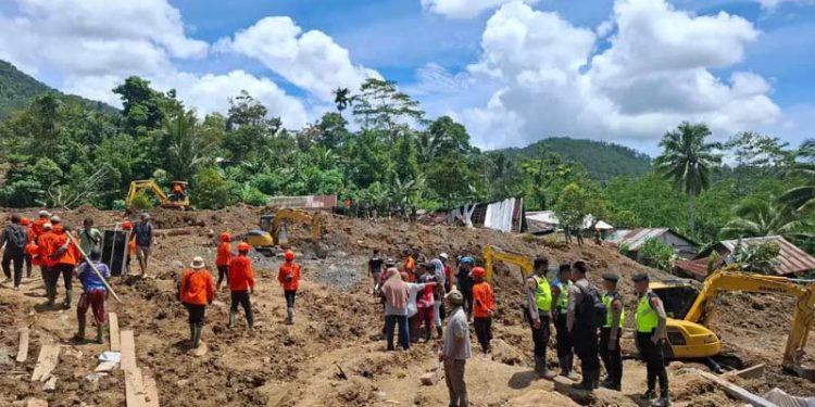 Korban Tanah Longsor di Banjarnegara dan Cilacap 23 Orang Tewas dan 28 Hilang
