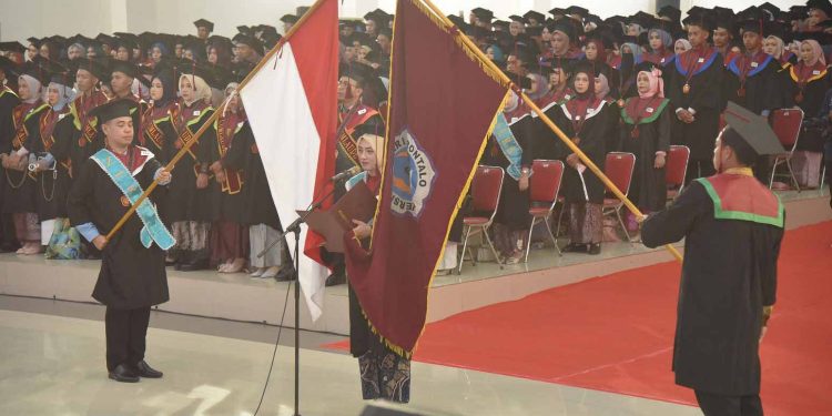 Universitas Negeri Gorontalo Menggelar Wisuda ke-58