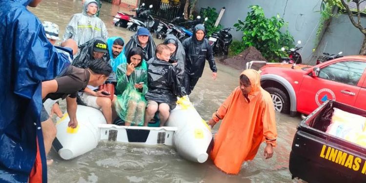 Satu WNA Tewas Akibat Banjir di Bali