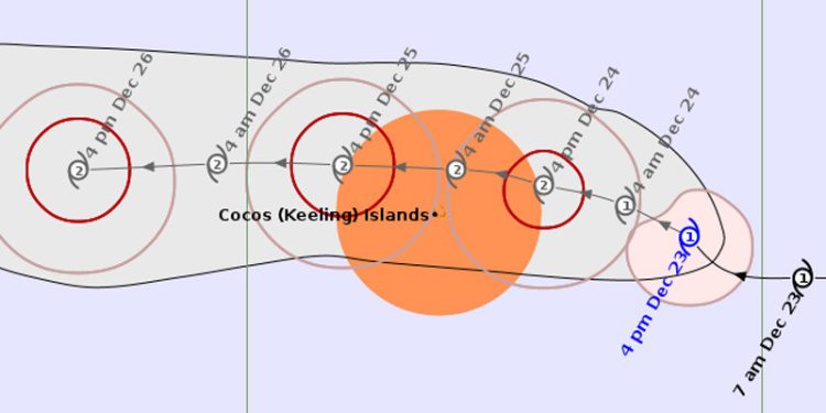 Siklon Tropis Grant Dapat Membawa Peningkatan Gelombang Laut di Pesisir Selatan Indonesia