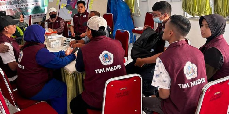 Tim Medis Universitas Negeri Gorontalo Dukung Posko Layanan Kesehatan Pascabencana di Aceh