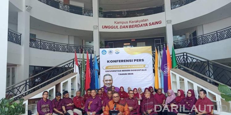Tahun 2025 UNG Catat 478 Prestasi, Juara Nasional 358