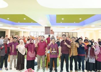 Guru Bimbingan dan Konseling Bahas Tantangan Mental Generasi Digital di UNG