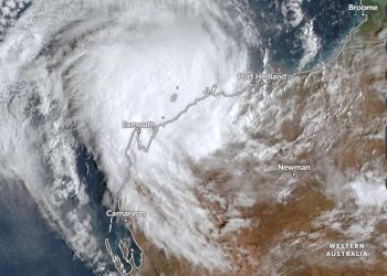 Siklon Tropis Mitchell Menyusur Dekat Pantai Australia Barat Sejauh 800 km