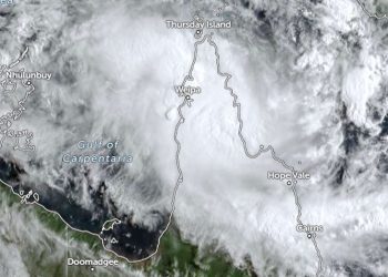 Siklon Tropis Narelle Mendarat di Semenanjung Cape York, Queensland
