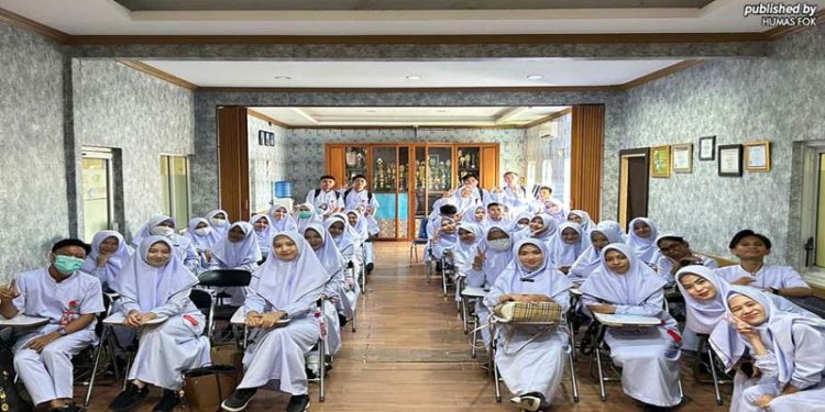 Mahasiswa Profesi Ners UNG Praktik di RSUD Dunda Limboto