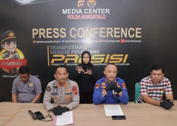 Polda Gorontalo Ungkap Kapal Terdampar Bawa 39 Karung Sianida