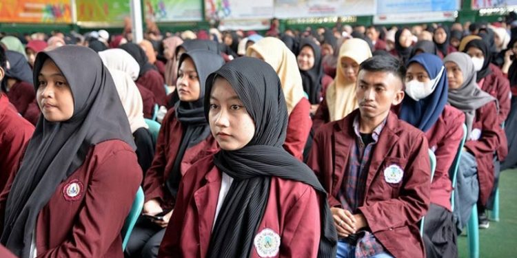 Ratusan Mahasiswa UNG Perkuat Kemandirian Desa di Gorontalo