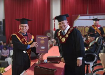 Rektor UNG Ajak Lulusan Menjadi Agen Perubahan di Berbagai Sektor Kehidupan
