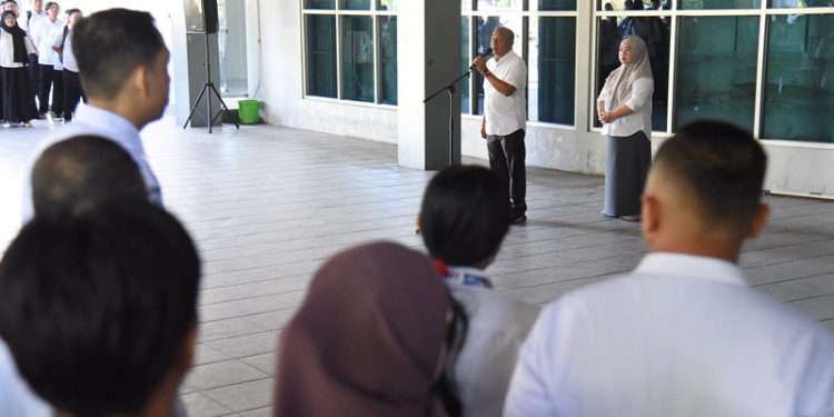 UNG Perkuat Komitmen Disiplin dan Kinerja Tenaga Kependidikan