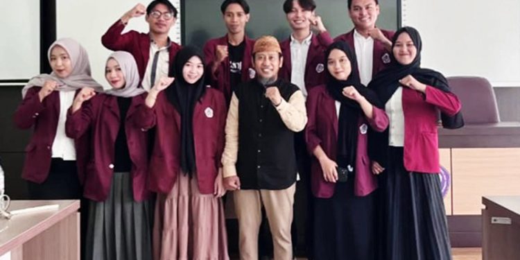 Tim Mahasiswa Fakultas Sastra dan Budaya UNG Raih Berbagai Prestasi Kompetisi Kreatif Internasional