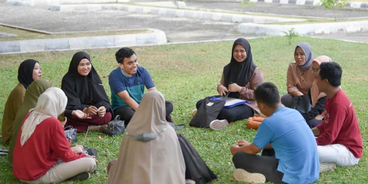 Prodi S1 Manajemen UNG Raih Akreditasi Unggul
