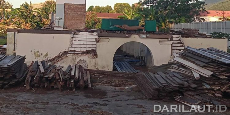 Esai Foto: Cagar Budaya Gorontalo itu Akhirnya Telah Musnah