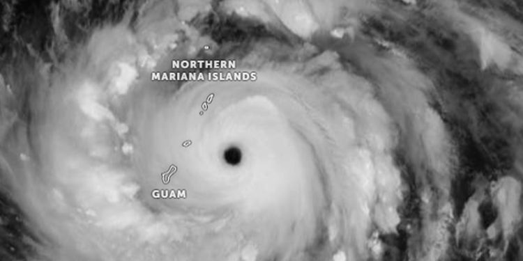 Topan Super Bavi Mendekati Kepulauan Mariana Utara, Bawa Gelombang 15 Meter