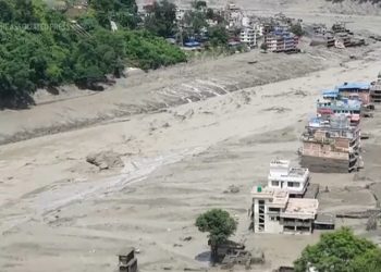 Runtuhnya Gletser Himalaya Memicu Banjir Dahsyat di Nepal dan Tibet, Lebih Dari 1.300 Orang Hilang, 168 Tewas