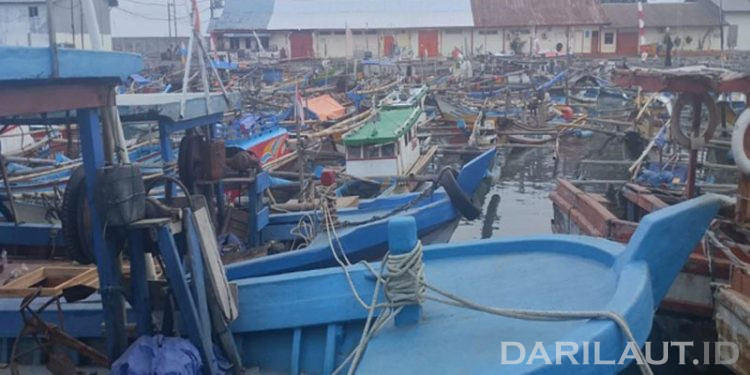 Tim Pengabdian Universitas Terbuka Dorong Nelayan Payang Pelabuhan Ratu Beralih ke Teknologi Ramah Ekosistem