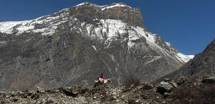 Banjir Mematikan di Himalaya: Struktur Es Berubah, Gletser Runtuh dan Lereng Gunung Ambruk