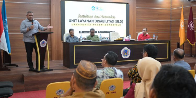 Rektor UNG Meresmikan Unit Layanan Disabilitas