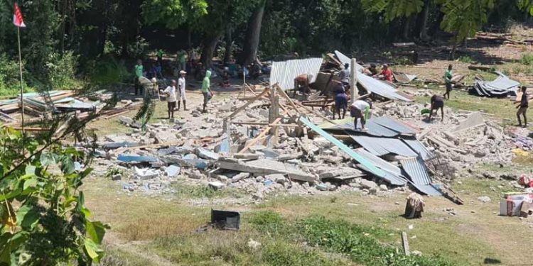 The Story of a Universitas Muhammadiyah Yogyakarta Student Shaken by the M 7.7 Earthquake and Tsunami in NTT