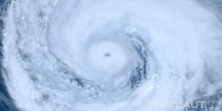 Typhoon Dolphin Struck Japan’s Amami and Okinawa Islands