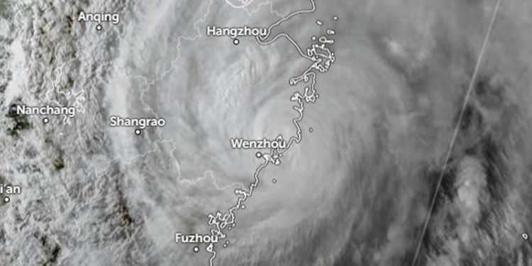 Typhoon Dolphin Makes Landfall Near Taizhou City, Zhejiang