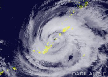 Typhoon Saudel Makes Landfall on Japan’s Okinoerabu Island, Heading Toward East China Sea