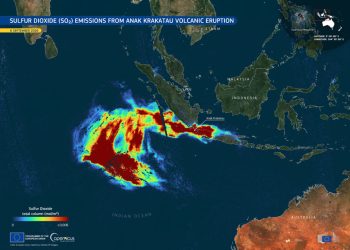 Citra Satelit Copernicus Sentinel-5P Memperlihatkan Peningkatan Konsentrasi Sulfur Dioksida Akibat Erupsi Gunung Anak Krakatau