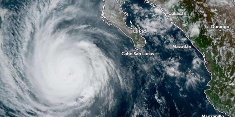 Hurikan Polo Akan Mendarat di Baja California Sur, Meksiko