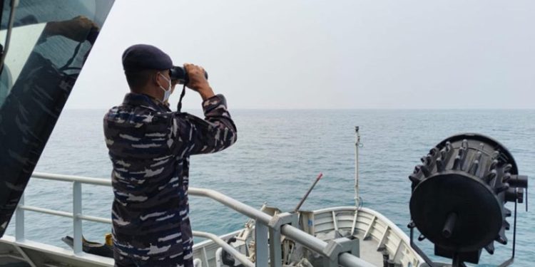 8 Orang Hilang Kontak di Selat Sunda Termasuk 5 Jurnalis Masih Dalam Pencarian