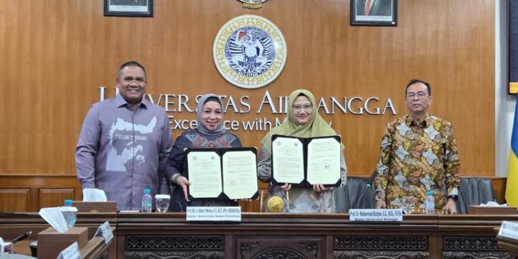 UNAIR Beri Dukungan Optimal untuk Membantu Program Studi Kebidanan UNG