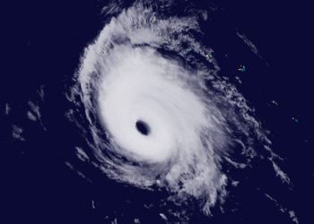 Typhoon Nolo Continues Moving Toward Eastern Japan